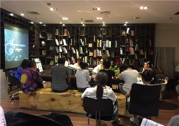 �y����լ�e���b���O(sh��)Ӌ(j��)���y���҃�(n��i)�O(sh��)Ӌ(j��)�������b�˾�������b�޹�˾